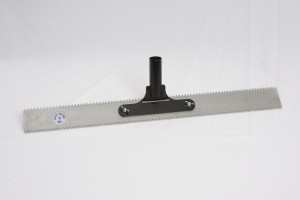 Double Edge Rake 600Mm - 'V' Tooth