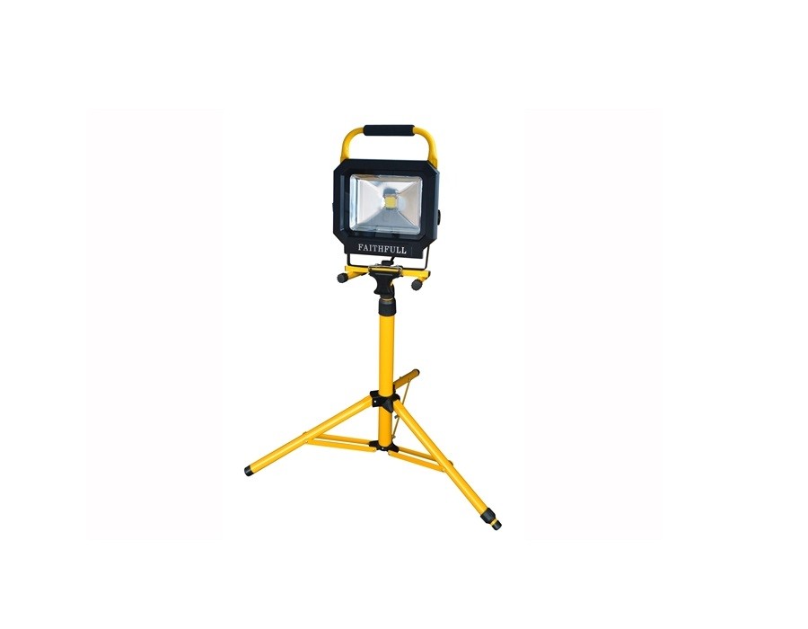 Faithfull Single Pod LED Tripod Light 110v