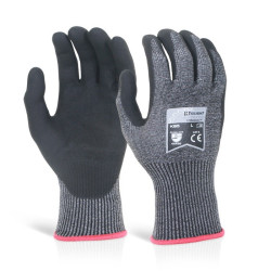 Foam Nitrile Cut Level 5/D Glove