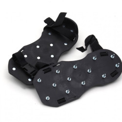 Short Spiked Shoes